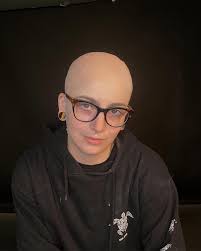 𝐋𝐈𝐋𝐘 𝐂𝐀𝐍𝐓𝐑𝐄𝐋𝐋 (@lilytheemua) • Instagram photos and videos