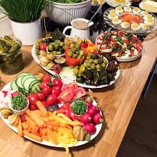 Partybuffet Inspiration Abendbrot Fur Die Einweihungsparty Abendbrot Partybuffet Essen