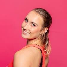 Brooke Dobson's Instagram, Twitter & Facebook