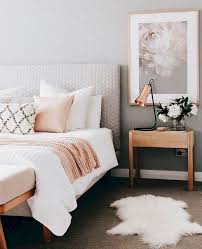 78 Cool First Apartment Decorating Ideas On A Budget First Apartment Decorating Bedroom Decor Cozy Home Decor Bedroom