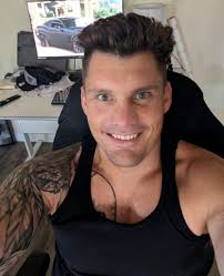 Finding personal doppelgangers concept