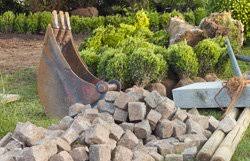 Wer einen rasen neu anlegen möchte, kann auf den klassischen saatrasen zurückgreifen oder einen rollrasen verlegen. Garten Neu Anlegen Schritt Fur Schritt Anleitung