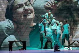 Spektakl "Śmierć na gruszy"