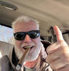 Forever in our hearts: 49ers legendary died in a swimming pool just now 😭