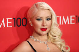 Kaum ein star, der heute nicht seine eigene duftnote kreiert hat. Christina Aguilera Geht Mit Neuem Album Auf Tour Musik Heute At