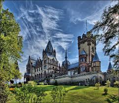 Trouvez des images de stock de castle drachenburg schloss drachenburg drachenfels near en hd et des millions d'autres photos, illustrations et images vectorielles de stock libres de droits dans la collection shutterstock. Schloss Drachenburg 4 Foto Bild Architektur Schlosser Burgen Profanbauten Bilder Auf Fotocommunity