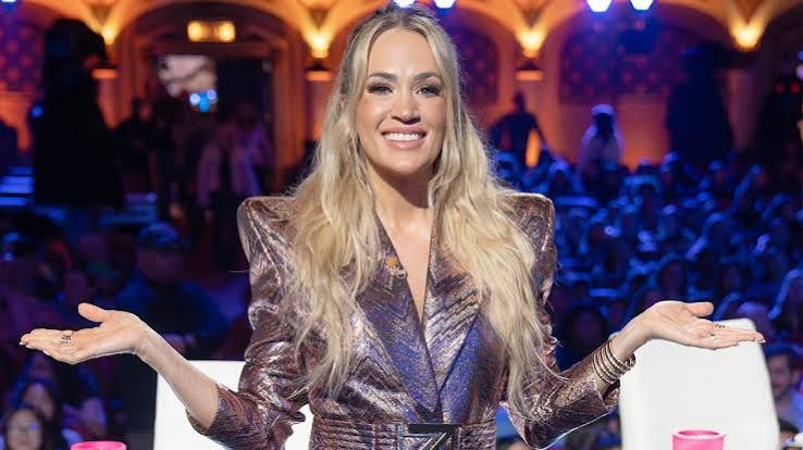 Los abucheos a Carrie Underwood en «American Idol» desatan una tormenta de críticas; los fans se enfrentan por las afirmaciones sobre MAGA «estar del lado correcto de la historia»