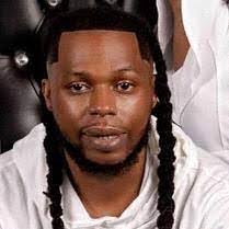 Derrick Linzy's Instagram, Twitter & Facebook