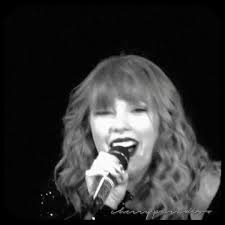 dani🤍 (@cherry.paradiso)