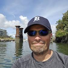 How to find a narrator for an audiobook?