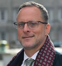 We live in a world of Mad Men decision making, but there isn't a Don Draper  character in sight