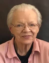 Dixie Weber's Instagram, Twitter & Facebook