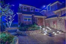 Landscape Lighting At A Prominent Shore Home Landscape St Louis Http Www Landscapestlouis Com Landscape Lighting Ocean Front Homes Outdoor Paradise