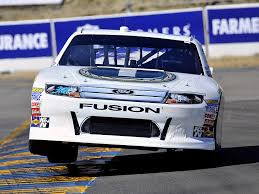 The legend of darlington, 2016. 2011 Cup Ford Fusion Nascar Race Racing Sprint Hd Wallpaper Wallpaperbetter