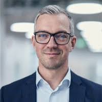 80+ perfiles de «Rosenlöf»