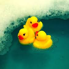 Hooded towels keep baby warm; Buy Novelty Place Float Squeak Rubber Duck Ducky Baby Bath Toy For Kids 24 Pcs Online In Taiwan B00ys7wwc0