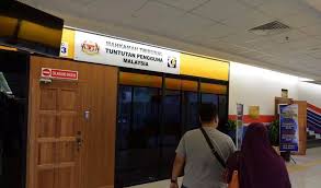 Kami menyadari, bahwa laporan jenis laporan yang kami buat ini masih jauh dari kata sempurna baik segi penyusunan, bahasa, maupun penulisannya. 1 Anda Seorang Pengguna Dan Tak Jumpakatmahkamah Com Facebook