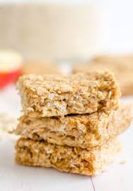 Curry powder in a granola bar?! Healthy Apple Pie Oat Bars Low Sugar Snack For Kids