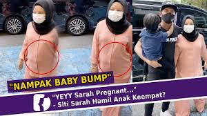 Mula aktif dalam dunia hiburan sejak tahun 2002. Yeyy Sarah Pregnant Siti Sarah Hamil Anak Keempat Youtube