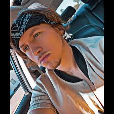 Kole Johnson's Instagram, Twitter & Facebook