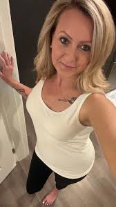 Isabel Rowe (@fanb.efad) • Threads, Say more