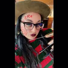 Camiseta de rayas rojas y verdes de Pesadilla en la calle para hombre,  disfraz de Freddy Krueger