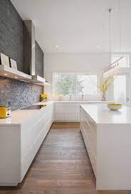 Homedecor Kitchenideas Inspiration Modern Kitchen In Portland With Flat Panel Cabin White Kitchen Design Interior Design Kitchen Minimalist Kitchen Design