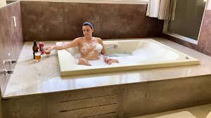 Naughty Young Lady Having Fun Behind the Scenes of Amateur Porn