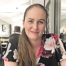 Amanda Kennedy's Instagram, Twitter & Facebook