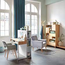 Some manage salons or open their own shop after several years of experience. Bureau Dans Le Salon 6 Idees Pour L Agencer Blog But