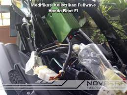 Yang hidup klakson, hazard, lampu kota, lampu besar, dan lampu kabin. Fullwaving Honda Beat Fi Kotsk