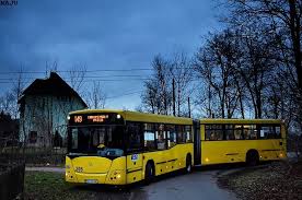 k a ˑ t ɔ ˈ ˑ v ʲ i ˑ t͡s ɛ écouter, en allemand : Za Kierownica Autobusu 3 Pkm Katowice Transinfo