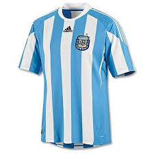 Todas las noticias sobre la selección cuya organización está a cargo de la asociación del fútbol argentino, perteneciente a la conmebol. Venta De Camisetas De La Seleccion Argentina 2010 En Capital Federal Articulos Deportivos 443967