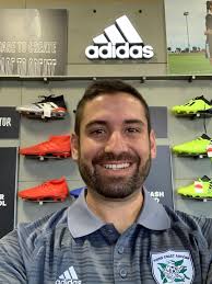 On behalf of Third Coast Soccer, we are happy to introduce our new  Lafayette manager: Stephen Devine. Originally from Houston, TX, Stephen  attended Strake Jesuit College Preparatory in high school and played