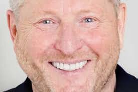 Terry Butters's Instagram, Twitter & Facebook