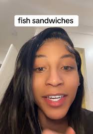 I can’t be the only one ??? PLEASE 😭😭