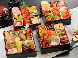 Il s'avère en effet que lorsqu'un employé mange seul, le type d'aliment est souvent proche de celui choisi en commun avec un collègue lors du repas précédent. Tokyo Tower Leo No Tabi ç¤¼çã®æ