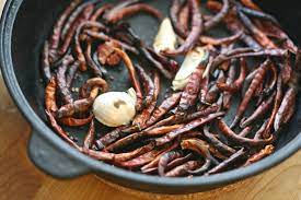Sep 20, 2018 · instructions place 4 cups of water in a medium saucepan, add the arbol peppers and cook at medium heat. Toasted Chile De Arbol Salsa Sweet Life