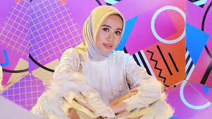 Batata 70.161 views8 months ago. Lamaran Laudya Cynthia Bella Personel Bbb Ini Geram Dikabarkan Terima Mahar Rumah Senilai Rp 21 M Tribunstyle Com