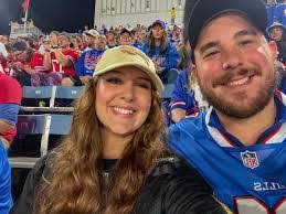 Erin Geiger's Instagram, Twitter & Facebook