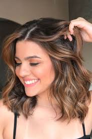 Capelli castani: scopri 10 idee su BALAYAGE NOCCIOLA