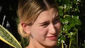 Heute ist es ruhiger um sie geworden. Lassig Im Bikini So Hubsch Ist Hailey Bieber Ohne Make Up Promiflash De