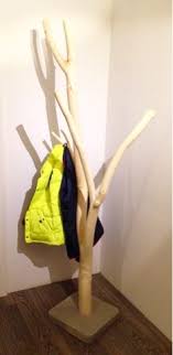 Garderobenständer baumstamm , garderobenständer holz baumstamm kleiderständer garderobe, garderobenständer baumstamm aus mangostanholz lucio garderobenständer diy selber bauen recyceln kleiderständer selber bauen. 24 Garderobe Ideen Garderobe Mobelideen Deko