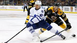 Get the latest nhl news on andrew shaw. Visor Less Nhlers An Increasingly Rare Sight Sportsnet Ca