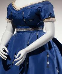 This allows me to offer beautiful gowns at varied prices. Lauren Deutsch Di Twitter Here S A Lovely 1865 Deep Blue Evening Dress The Silk Fabric Is Lightened With Small Silver Leaves On Black Stripes That Cover The Whole Dress I Love Dresses