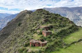 Áncash | 🏺 ¿QUÉ HAY DETRÁS DE COTU ECCANA? El sitio arqueológico ubicado  en la provincia de Carhuaz fue declarado Patrimonio Cultural de la Nación  por el Ministerio de Cultura. 📍 La