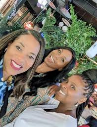 #brunch @sevenreasonsgroup with @aisha.ellis.96 and @mserabell ...our time  spent together is sooo #surreal 🤗😍🤩😃