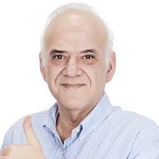 Eski hakem olan ahmet çakar, spor yorumculuğuyla da oldukça dikkat çekiyor. Ahmet Cakar Hasta Mi Biyografi Sitesi