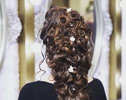 Hairstyles for an indian wedding. 8 Hairstyles For Indian Wedding Reception To Turn The Heads