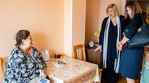 The tallinn museum of orders of knighthood has many interesting exhibits in its depository. Estland Menschenrechte Sollten Als Richtschnur Fur Die Politik Fur Frauen Altere Menschen Und Minderheiten Dienen News 2018